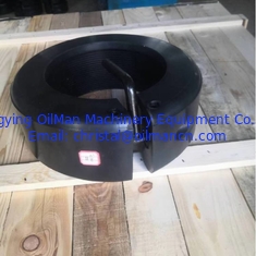 Rubber Oilfield Cementing Tools , Clamp On Casing Thread Protectors