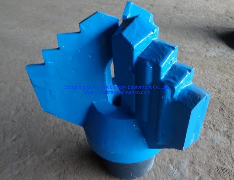 3 Wings PDC Drag Bits Water Well Drilling Bits Tungsten Carbide Insert Drag Bit